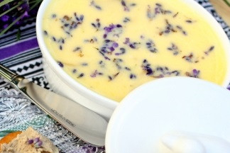 1. Этап. Парфе из куриной печени: Затем отправляем парфе в холодильник на 12 часов.