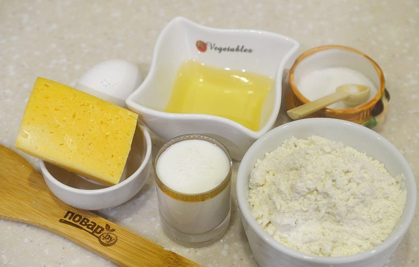 1. Этап. Лепешки сырные на сковороде: 1. Подготовьте необходимые ингредиенты.