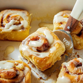 Bread Machine Cinnamon Rolls