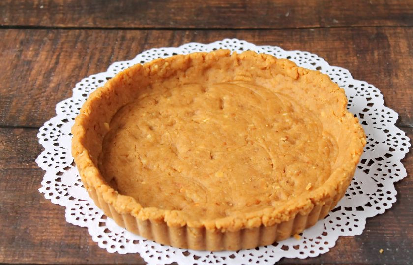 1. Этап. Корж из печенья без выпечки: Корж из печенья без выпечки готов!