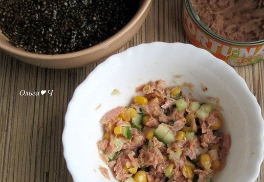 1. Этап. Веррины Тунец и чиа: Перемешайте.