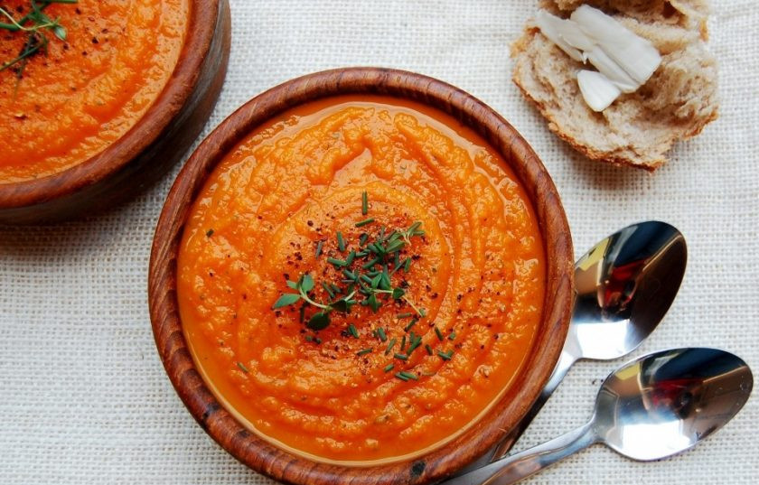 1. Этап. Морковный суп-пюре с травами: 5. Перед подачей суп-пюре разогрейте в кастрюле. Приятного аппетита!