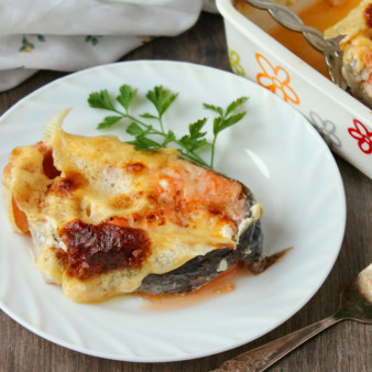 Форель в молоке в духовке