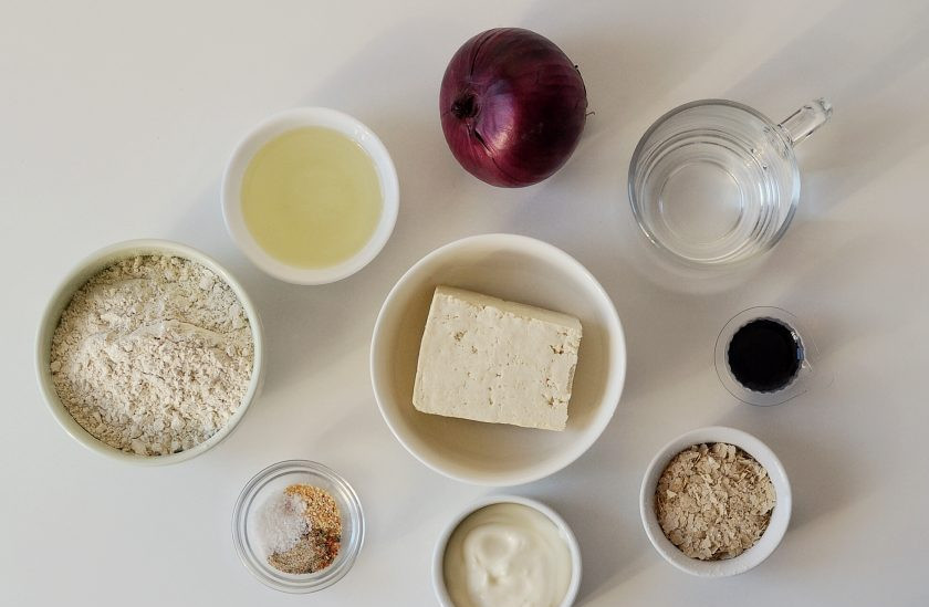 1. Этап. Постный шашлык: Подготовьте все ингредиенты.