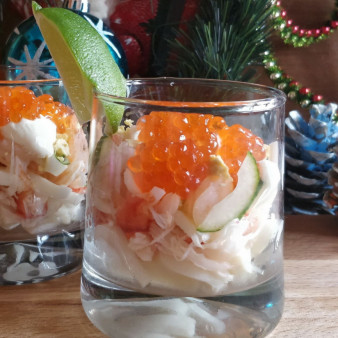 Новогодний салат-коктейль