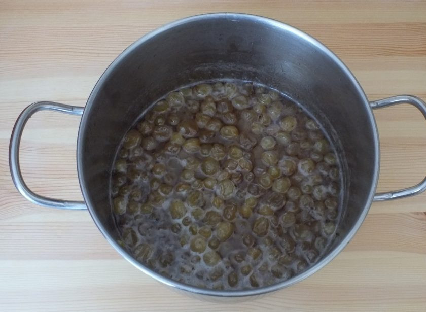 1. Этап. Варенье Кишмиш: Варенье после последней варки готово.