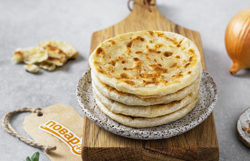 1. Этап. Лепешки на воде с луком: Лепешки на воде с луком готовы, приятного вам аппетита!