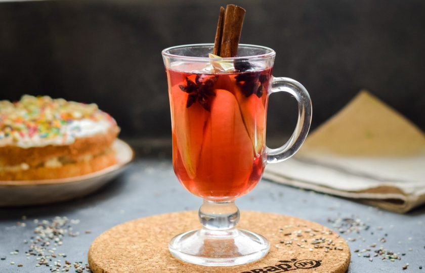 1. Этап. Грушевый глинтвейн: Подавайте напиток к столу!