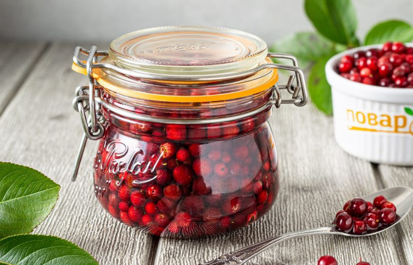 1. Этап. Брусника моченая на зиму: Брусника моченая на зиму готова.