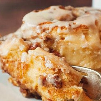 Булочки с корицей и орехами