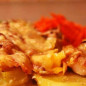Запеченный картофель со свининой
