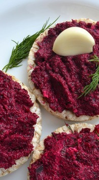 1. Этап. Закуска из свёклы: Сладость апельсина уравновешивается пряностью чеснока, остротой перца и нежностью свёклы. Готовьте с удовольствием!