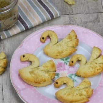 Песочное печенье Лебеди