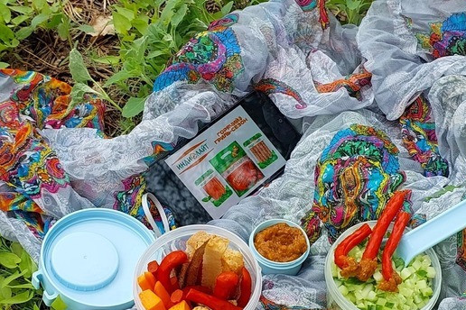 1. Этап. Перечный соус с колбасками Пикник интроверта: Сервировка 