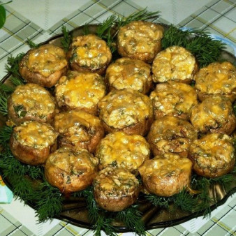 Грибы, запеченные с сыром в духовке