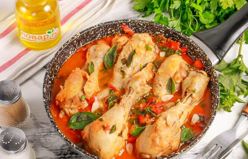 1. Этап. Куриные ножки по-веронски: Подайте куриные ножки по-веронски к столу горячими прямо в сковороде или сотейнике. Аромат блюда будет витать по всей кухне!