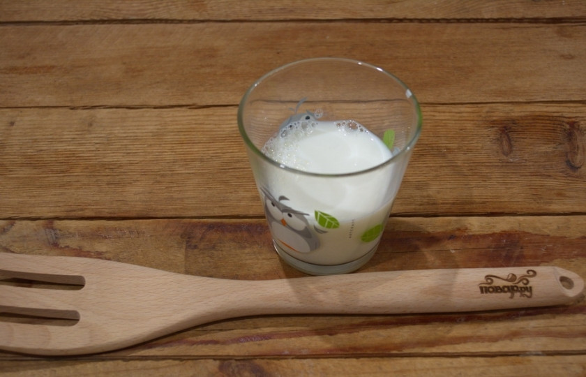 1. Этап. Скоблянка: Возьмите сливки. Не обязательно с большим содержанием жирности. Я беру 6%.