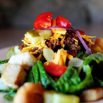 Салат Чизбургер