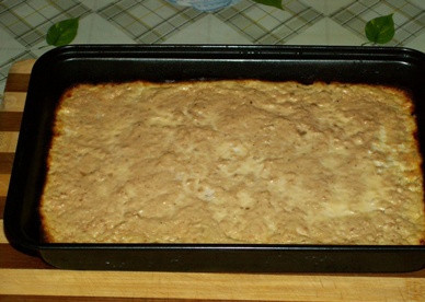 1. Этап. Суфле из мяса в духовке: Запекаем суфле в разогретой до 200 градусов духовке минут 25-30. Нарезаем суфле на кусочки только тогда, когда оно остынет.