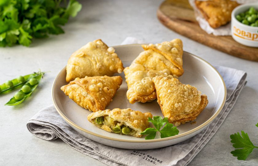 1. Этап. Индийские самосы с картошкой и горошком: Индийские самосы с картошкой и горошком готовы, приятного аппетита!