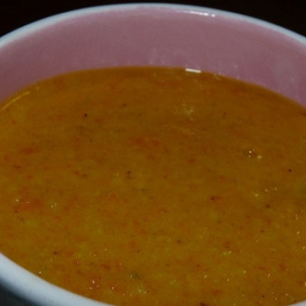 Суп-пюре из цветной капусты с куркумой