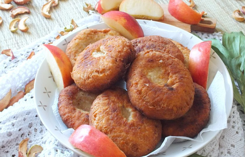 1. Этап. Пышки с яблоками: Приятного аппетита!