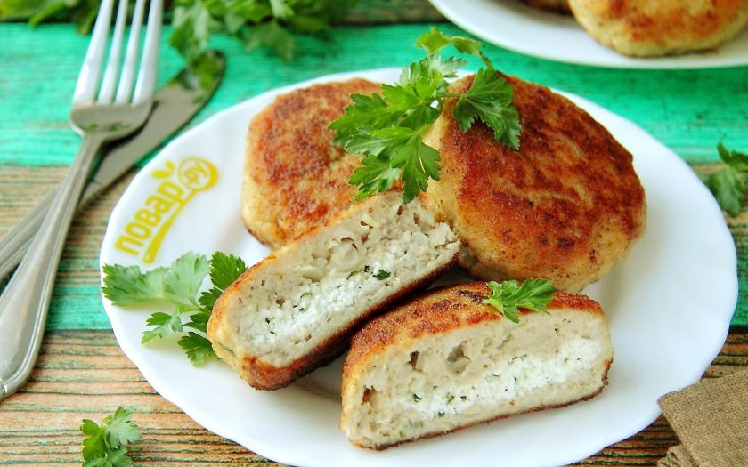 1. Этап. Котлеты из индейки с творогом: Котлеты из индейки с творогом готовы. Приятного аппетита!