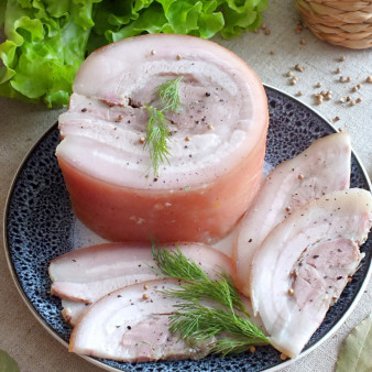 Грудинка в ветчиннице