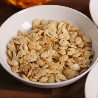 Garlic Parmesan Pumpkin Seeds