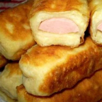Сосиски в тесте на кефире