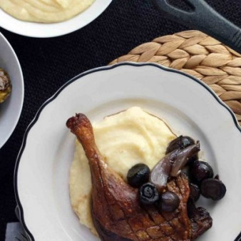 Шалот, тушенный с уткой