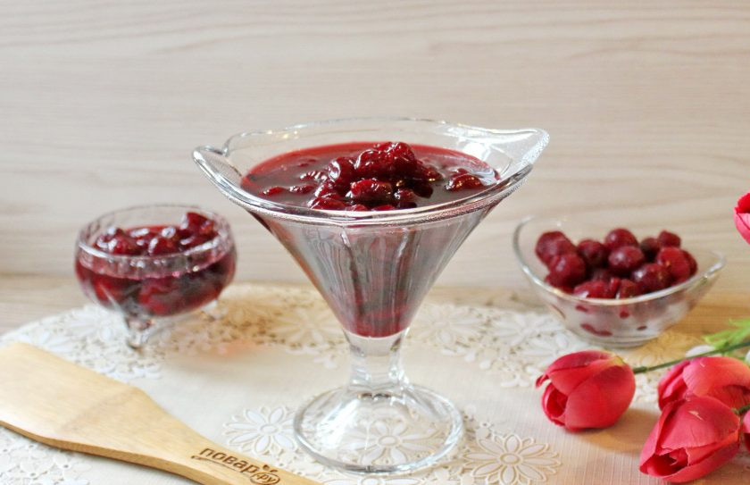 1. Этап. Варенье из замороженной вишни без косточек: Готовое варенье из замороженной вишни без косточек можно использовать сразу. Или храните до подачи на стол в прохладном месте.