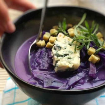 Суп-пюре из краснокочанной капусты