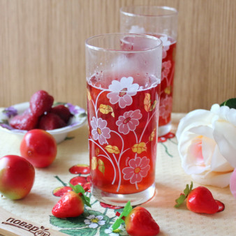 Компот из замороженой клубники