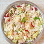 Салат из капусты с курицей и редисом