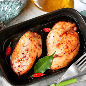 Куриные грудки с горчицей и медом в духовке