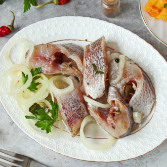 Маринованный окунь