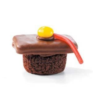 Brownie Graduation Caps
