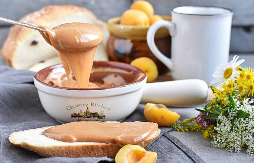 1. Этап. Вареная сгущенка в микроволновке: Приятного аппетита!