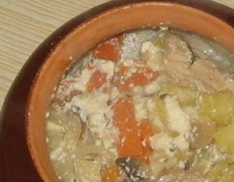 1. Этап. Жаркое из кролика в горшочках: Готовое блюдо перемешайте и подавайте к столу! Приятного аппетита!