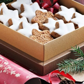 Новогоднее печенье с корицей и миндалем