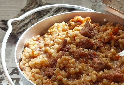 1. Этап. Перловая каша с индейкой Полевая кухня: Очень вкусно, сытно, горячо, ароматно!