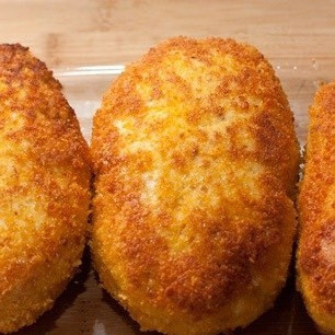 Зразы с ветчиной и сыром