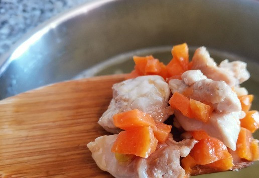 1. Этап. Куриный суп с брокколи: Добавить пассеровку,