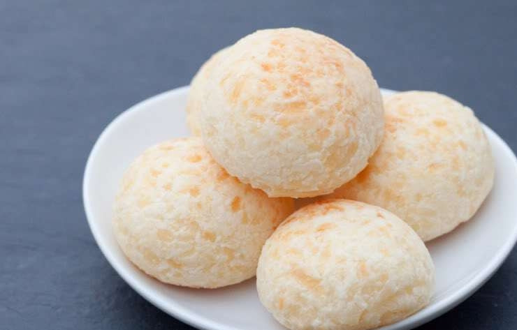 1. Этап. Бездрожжевое тесто на булочки: Выпекаем булочки 15-20 минут до золотистого цвета. Приятного аппетита!