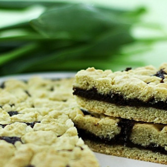 Песочный пирог с повидлом