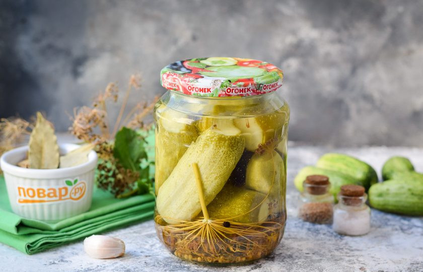 1. Этап. Маринованные огурцы по-немецки: Удачных заготовок!