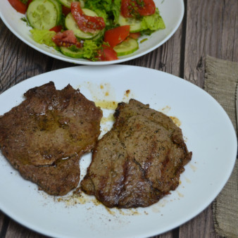 Шницель из мраморной говядины