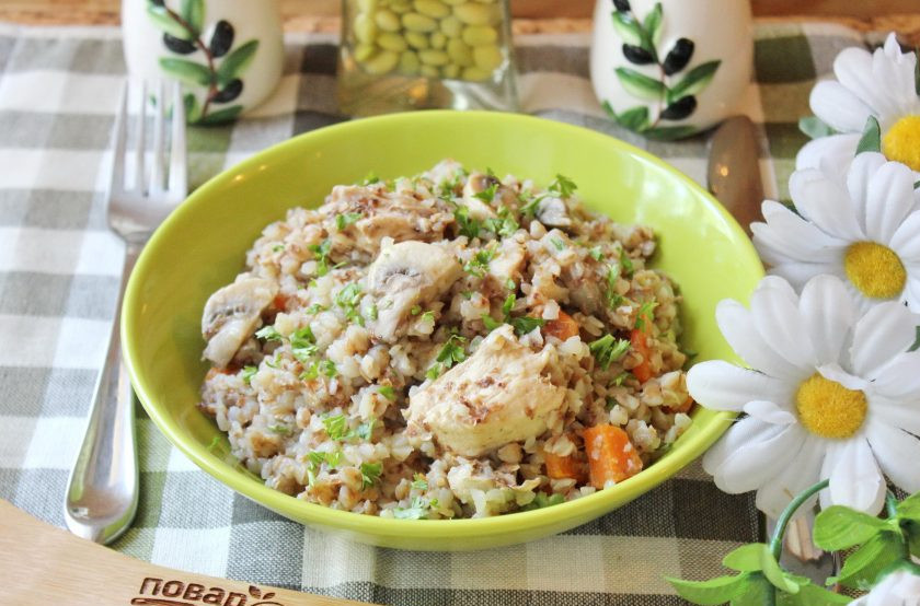 1. Этап. Гречка с мясом и грибами в мультиварке: Гречка с грибами и мясом готова. Ароматная, рассыпчатая, полезная и очень вкусная. Приятного аппетита!