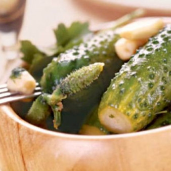 Соленые огурцы холодным способом